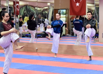 EGO Spor'dan Karate Şampiyonası'nda madalya rekoru