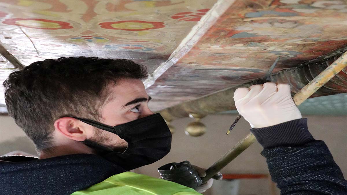 Zincirli Camii'nin motiflerine restorasyon