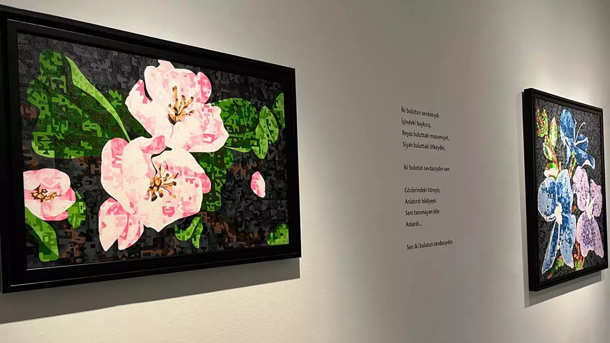 Resim ve şiiri birleştirerek, anadolu'nun çiçeklerini bir araya getiren zeynep öztürk'ün bakarken ii kişisel sergisi, dün sanatseverlere kapılarını açtı.