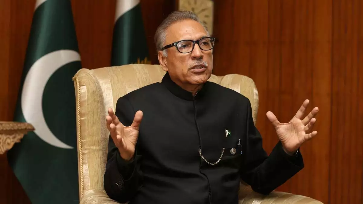 Pakistan cumhurbaşkanı ülkenin ulusal meclisi'ni feshetti