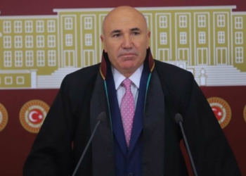 Avukatların sorunları günden güne büyüyor