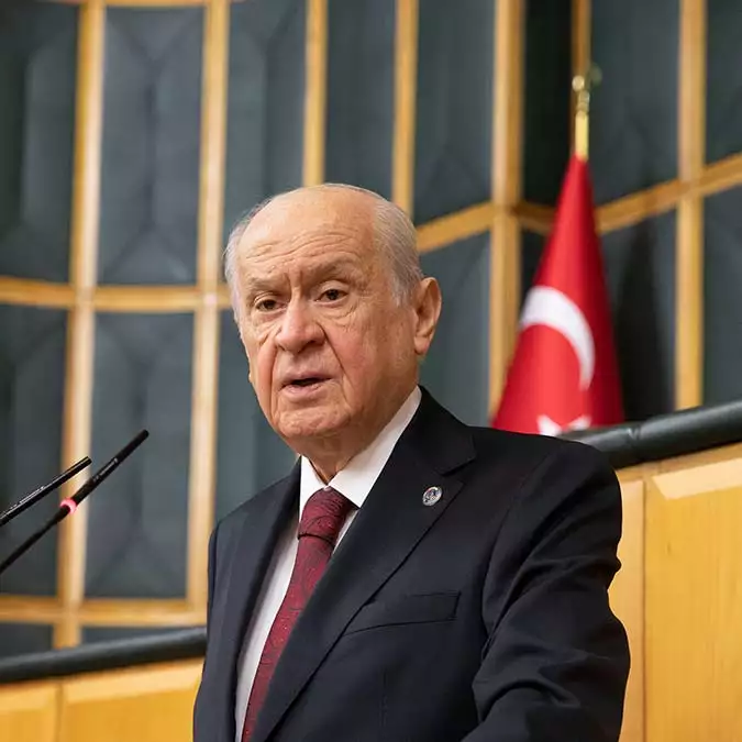 Mhp genel başkanı devlet bahçeli, "önümüzdeki bayram günlerinde ülkelerine gidebilen suriyeli sığınmacıların geri dönmelerine de hiç gerek yoktur" dedi.