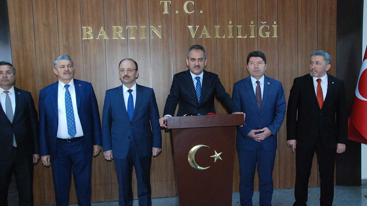 Okullarda maske kullanımı kalktı