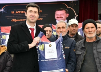 Balıkesir'de üreticiye badalan fasulye tohumu desteği