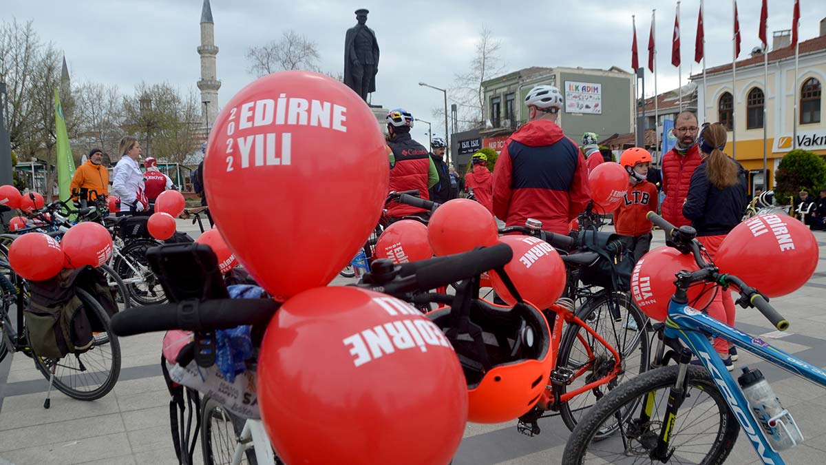 Edirne Kırmızısı için pedal çevirdiler