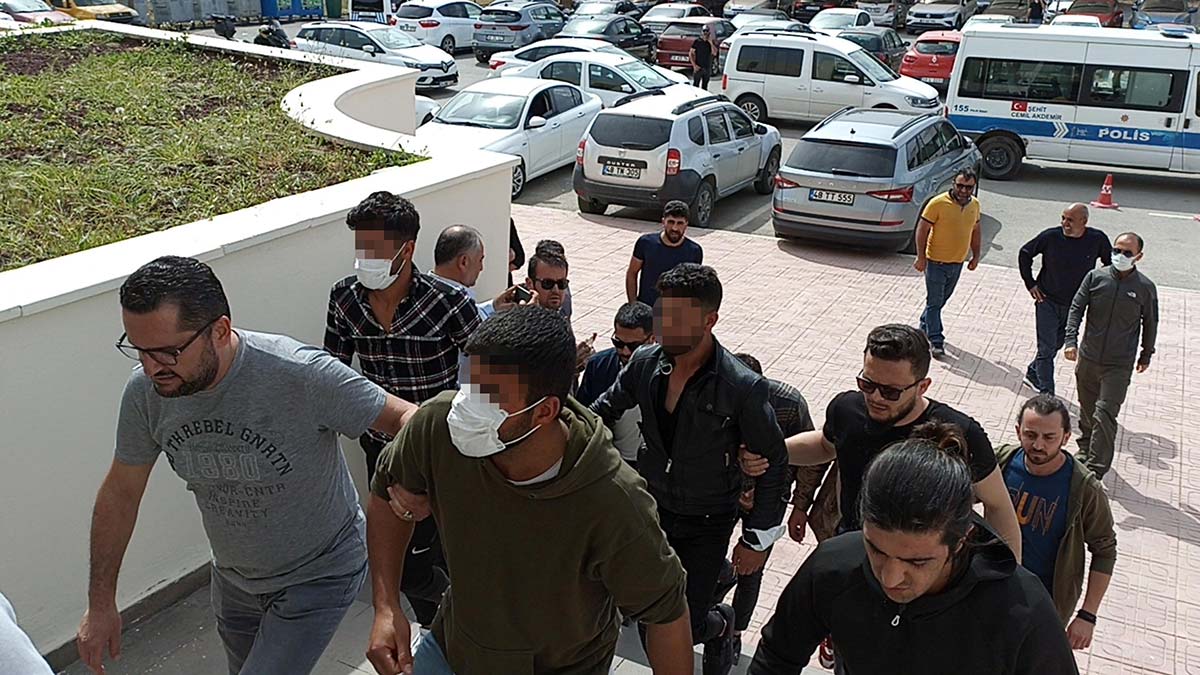 Terör örgütü propagandasında 8 tutuklama