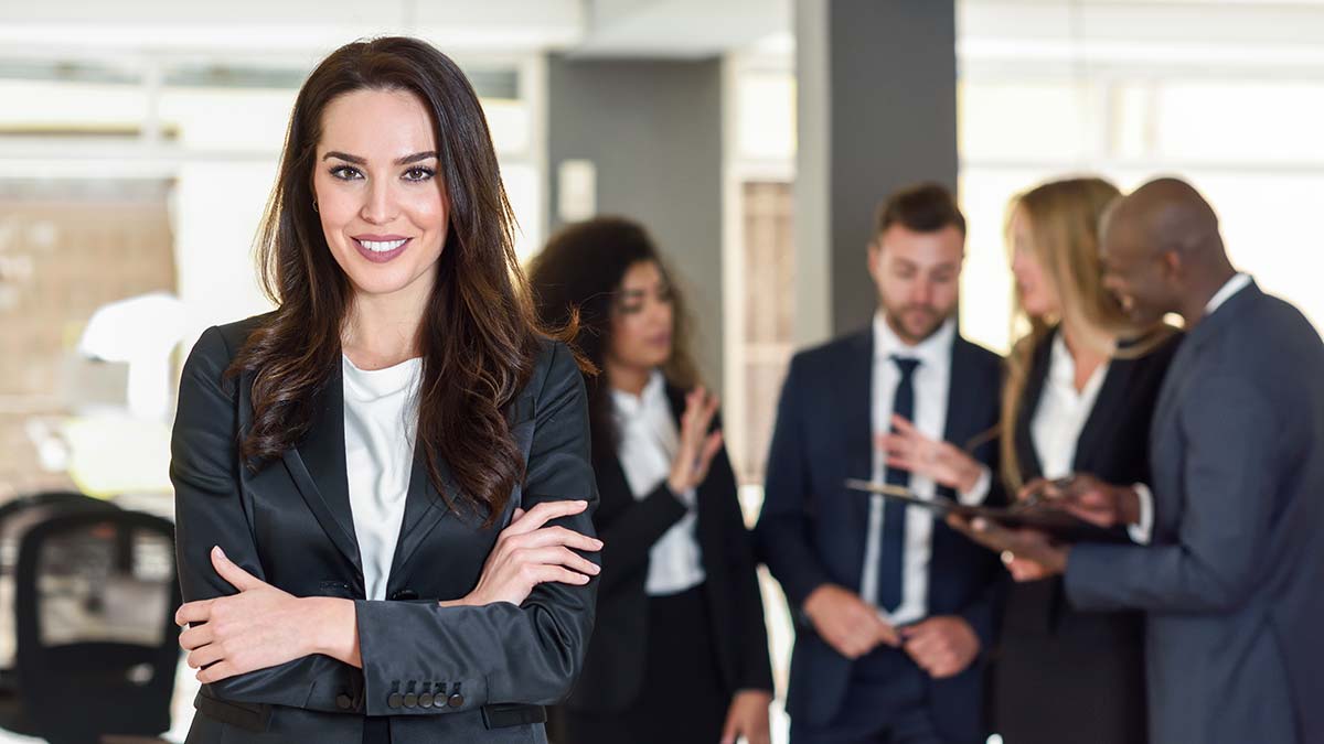 Politik strateji gösterenler daima marjinaldir