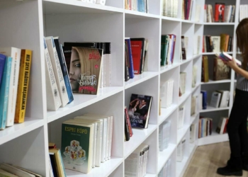 Kitap dostu kent Yenimahalle
