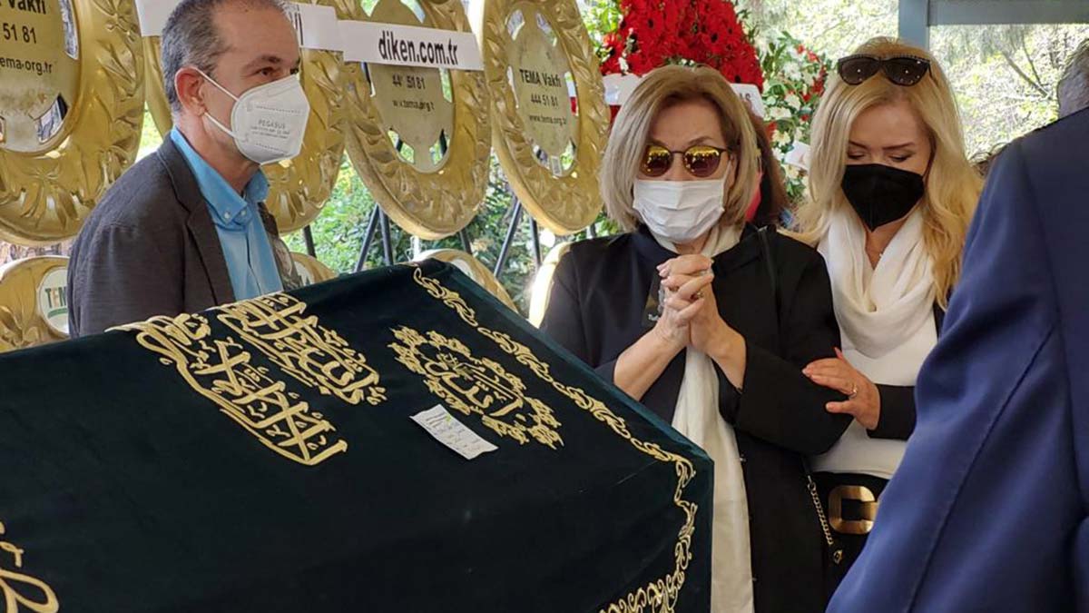 Tufan Türenç son yolculuğuna uğurlandı