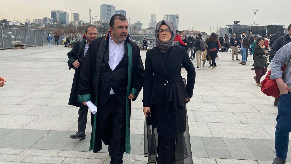 Gazeteci Cemal Kaşıkçı'nın katledilmesine ilişkin davada, Adalet Bakanlığı'nın dosyanın Suudi Arabistan'a devrine karar vermesinin ardından Hatice Cengiz karara itiraz edeceğini açıkladı.