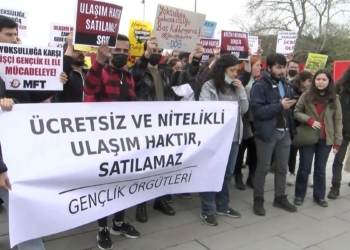 Toplu ulaşıma yapılan zamma tepki