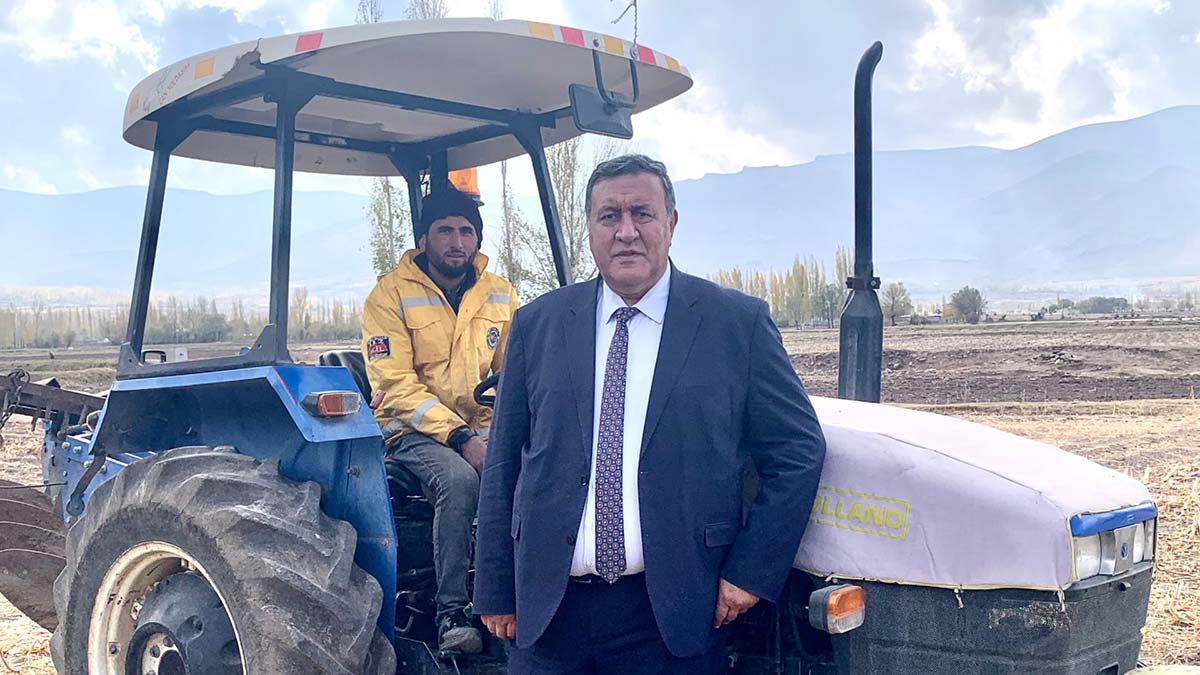 Akaryakıt fiyatlarındaki artış için Meclis önergesi