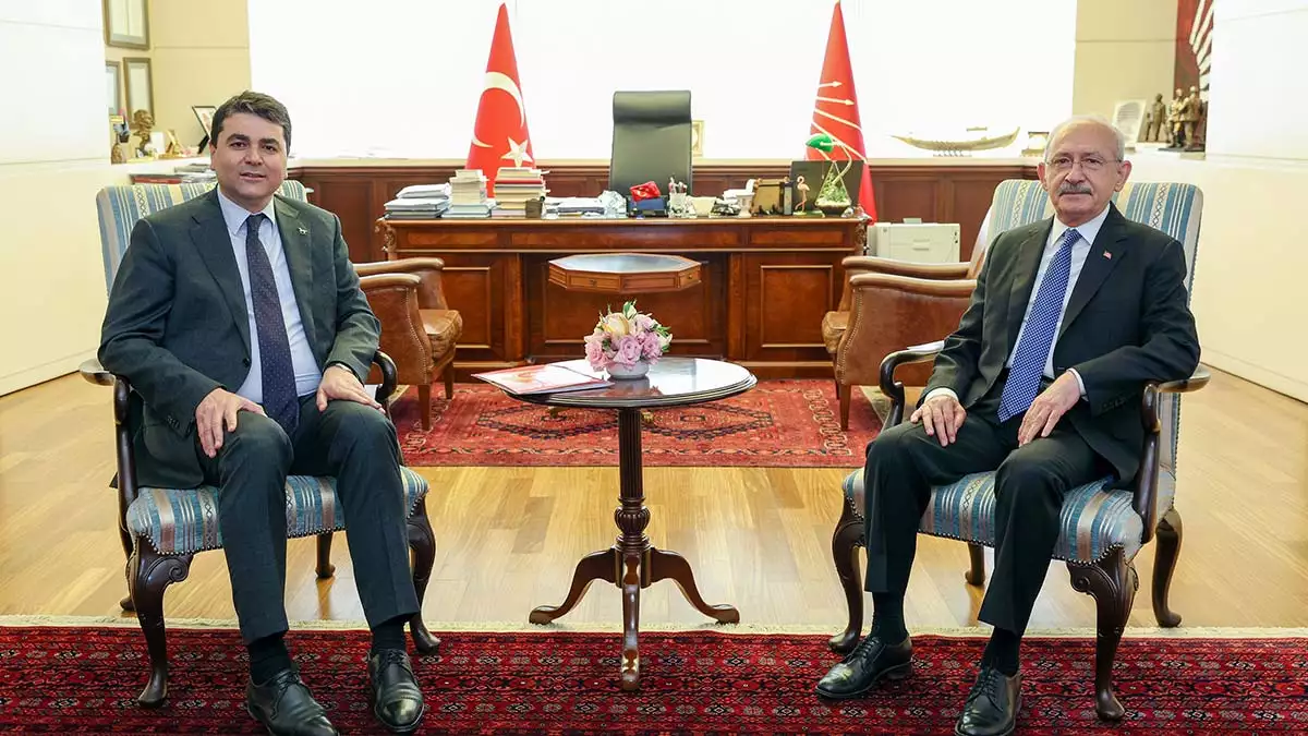 Kemal kılıçdaroğlu gültekin uysal ile görüştü