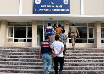 Mersin'de bombalı eylem hazırlığındaki teröristler yakalandı
