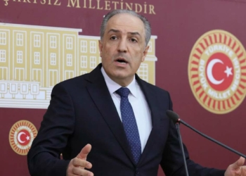 Yeneroğlu'ndan Avukatlar Günü açıklaması