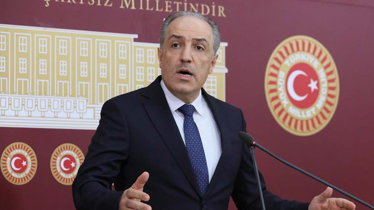 Yeneroğlu'ndan Avukatlar Günü açıklaması