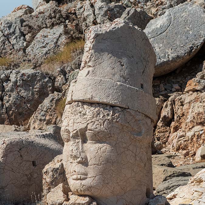 Tarihte Bugün ; 18 Nisan Uluslararası Anıtlar ve Sitler Günü