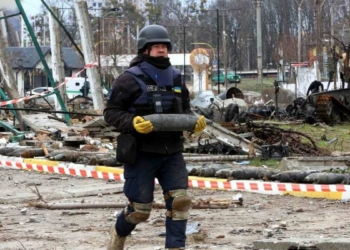 Ukrayna'da askeri mühimmat temizliği