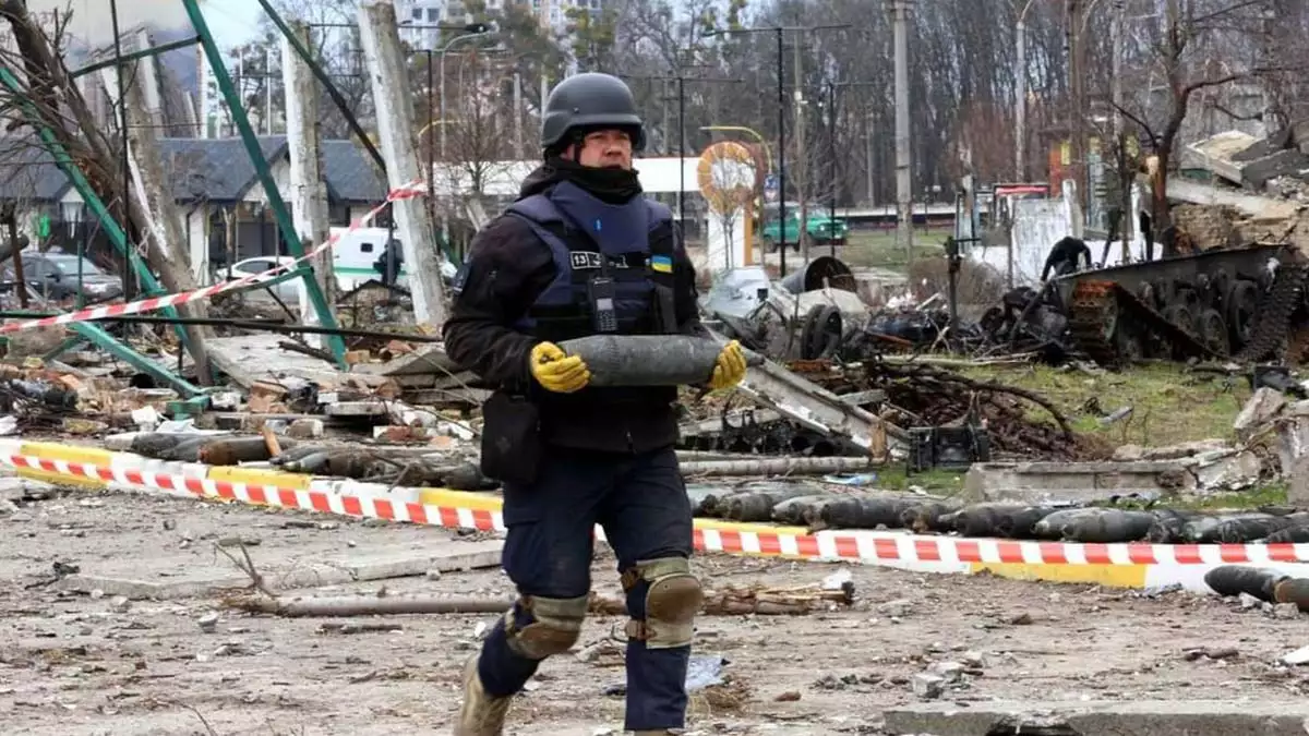 Ukrayna'da askeri mühimmat temizliği