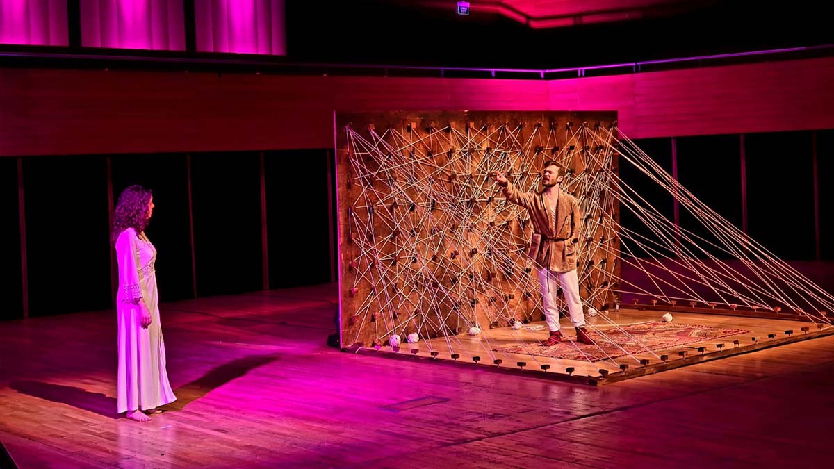 Hülya-Özdemir Nutku Uluslararası İzmir Tiyatro Festivali başladı