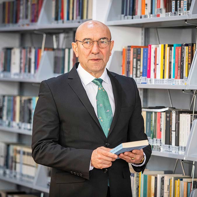 Her Mahalleye Bir Kütüphane kampanyasına 3 bin kitap