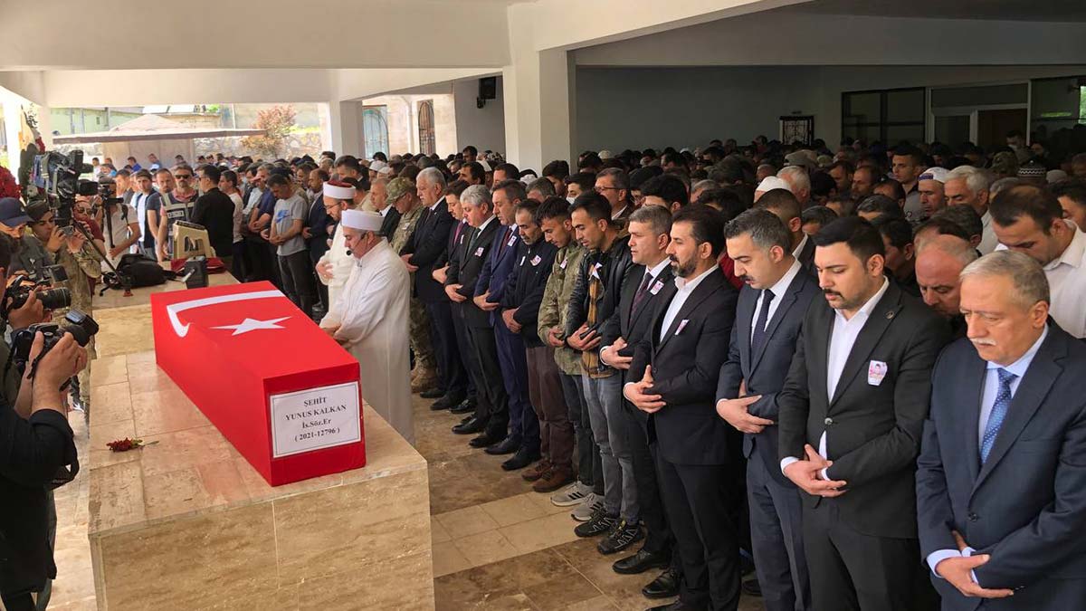 Şehit Piyade Er Yunus Kalkan toprağa verildi