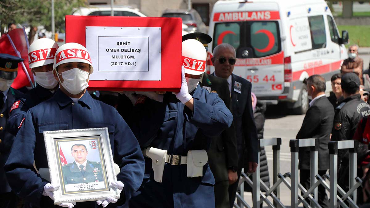 Şehit Ömer Delibaş Kayseri'de toprağa verildi