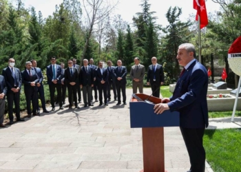 Tarihimize hakaret edilmesini asla müsaade etmeyiz