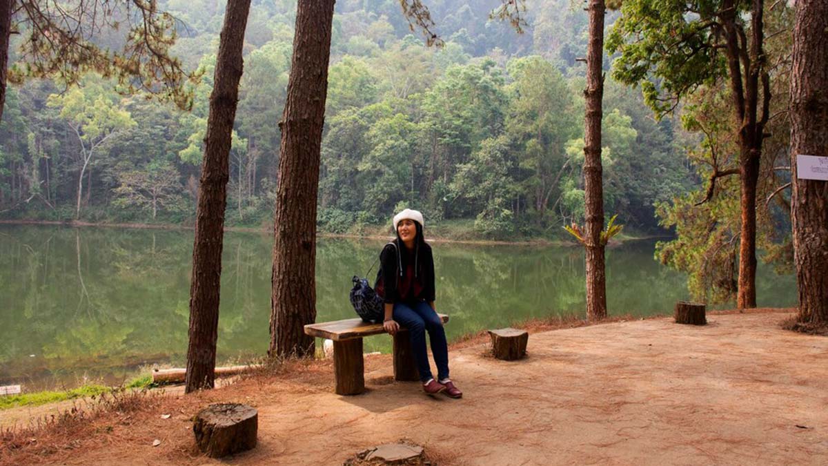 Şehirler unutulur ama oturulan banklar asla