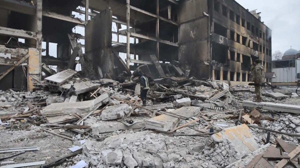 Rus birlikleri Odessa'yı vurdu