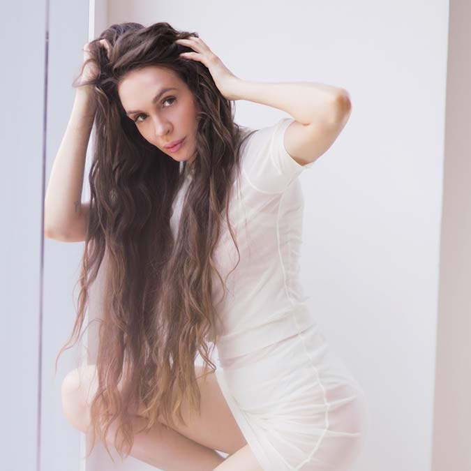 Ana Shine'ın hayali Tarkan'la düet yapmak