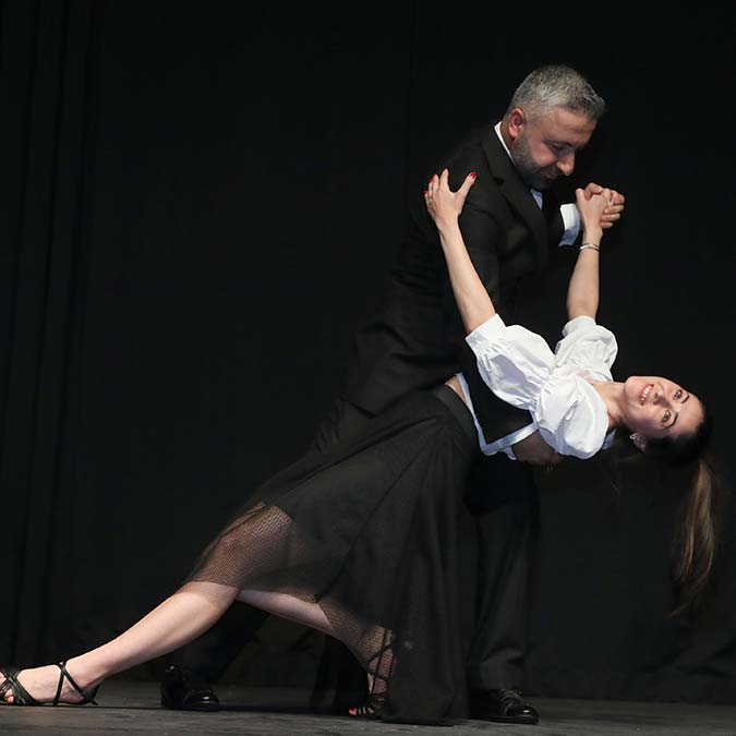 Çankaya Evi'nde dansın renkleriyle göz doldurdular