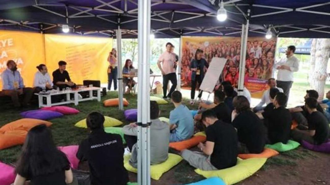 Türkiye'nin ilk 3D Gençlik Festivali Eskişehir'de başladı