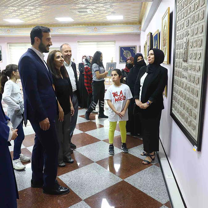 Esmaül Hüsna tablosu ilgi odağı oldu