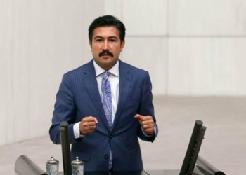 AK Parti'li Cahit Özkan, görevden affını istedi