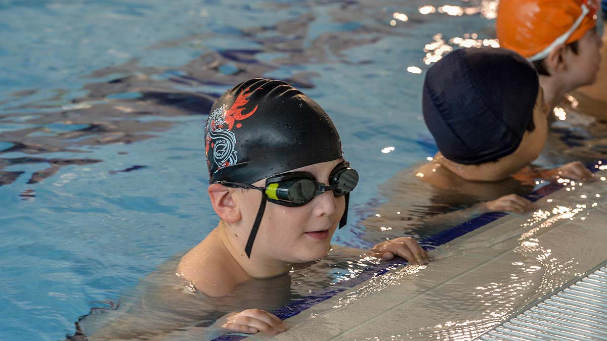 ASKİ Spor Kulübü ücretsiz yüzme eğitimi verecek