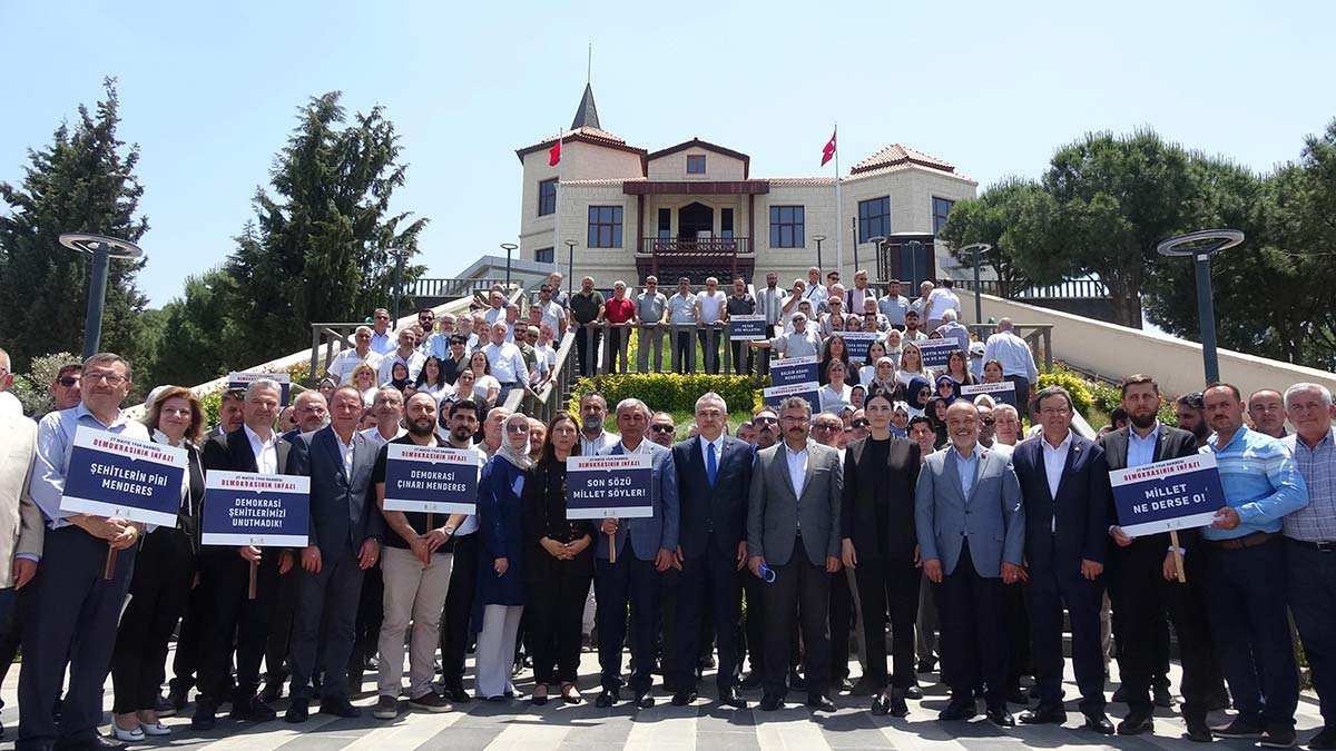 Adnan Menderes lokma hayrıyla anıldı