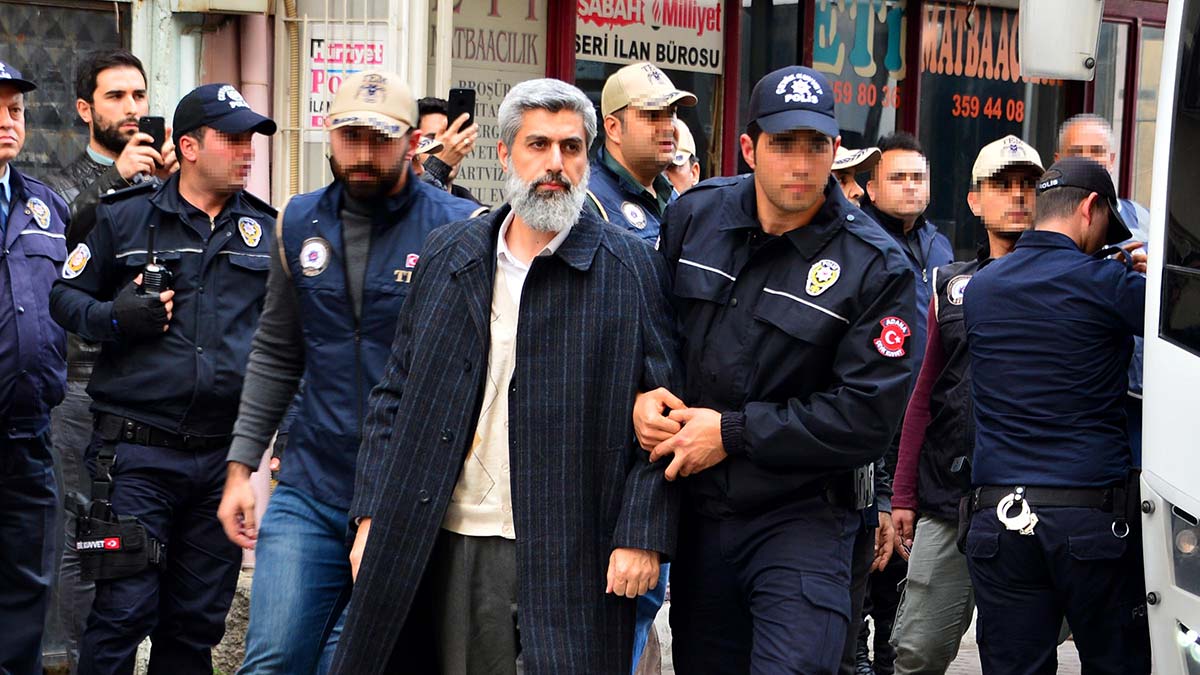 Alpaslan Kuytul Ağrı'daki cezaevine sevk edildi