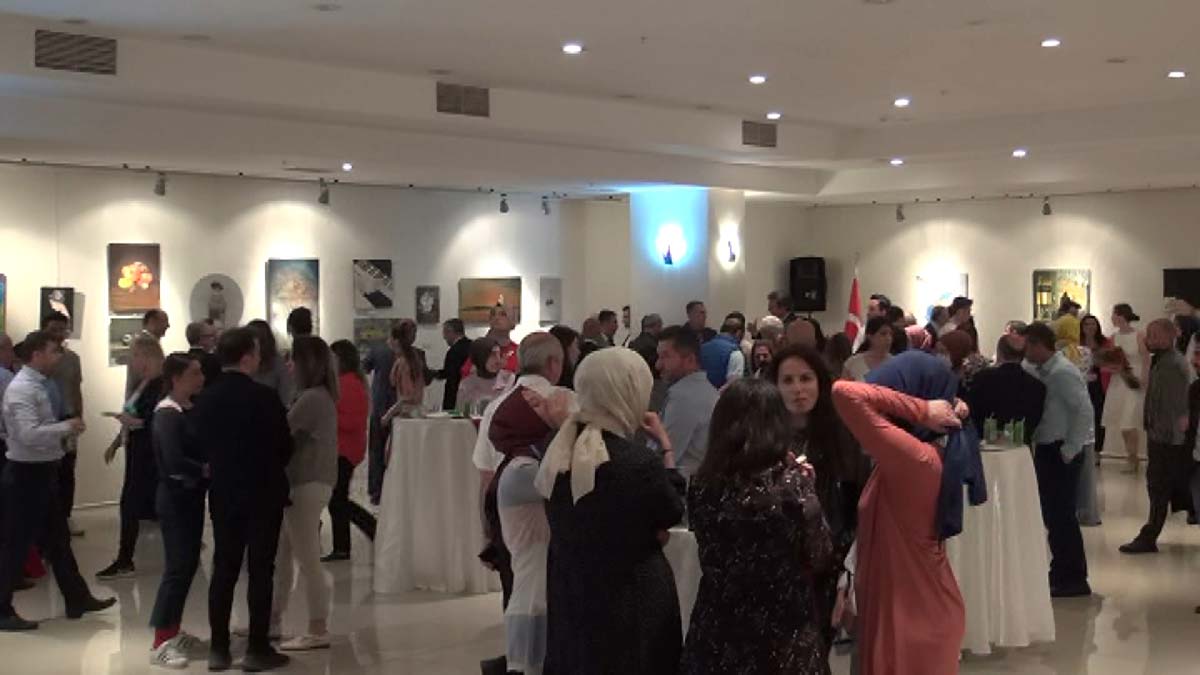 Anadolu Cumhuriyet Başsavcılığı'nda resim sergisi