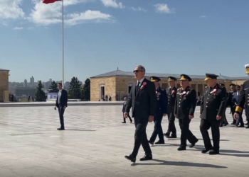Bakan Akar, OYAK Genel Kurulu'na katıldı