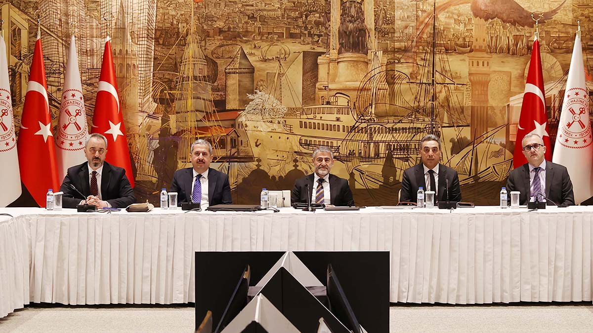 Bakan Nebati, sektör temsilcileriyle buluştu