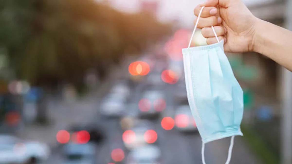 Bilim Kurulu Üyesi: Bu yaz maskeden kurtulacağız