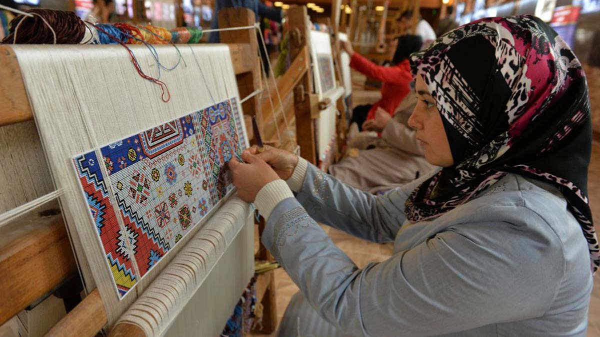 Bursa ipeği, Türk hekimlerinin elinde şifa olacak