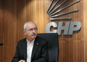 CHP MYK İstanbul'da olağanüstü toplandı