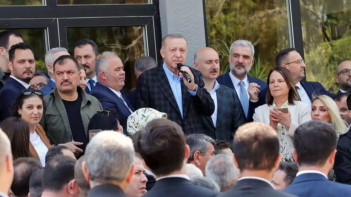 Cumhurbaskani erdogan catalcada 1 1 - politika - haberton