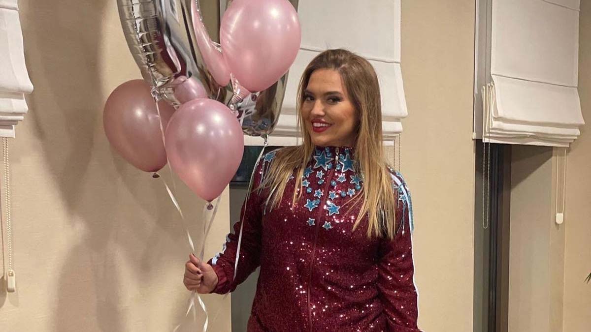 Demet Akalın'ın Klüp şarkısı coşturdu