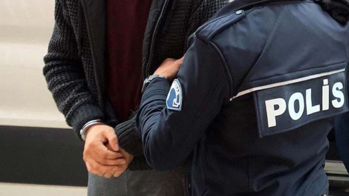 DEAŞ'lı canlı bomba Küçükçekmece'de yakalandı