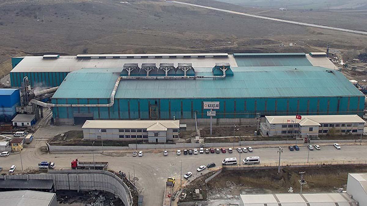 Demir çelik fabrikasında patlama: 2 ölü, 1 yaralı