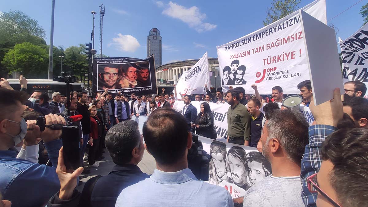 Deniz Gezmiş ve arkadaşları Dolmabahçe'de anıldı 