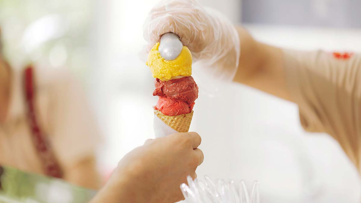 Dondurmadaki kristal parçacıklara dikkat